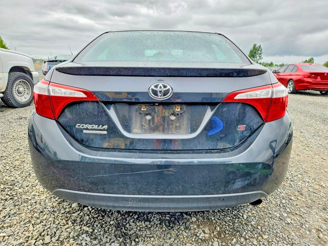 2016 TOYOTA COROLLA