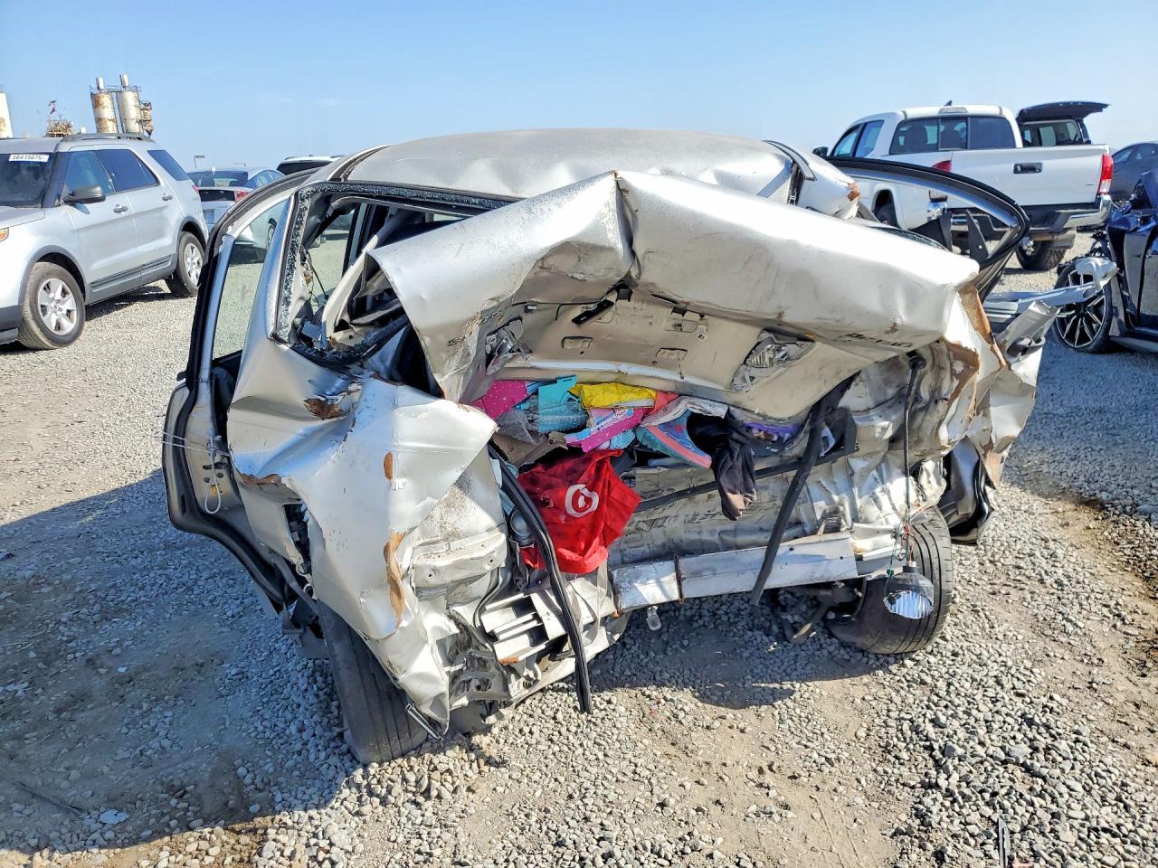 2006 SUZUKI Aerio
