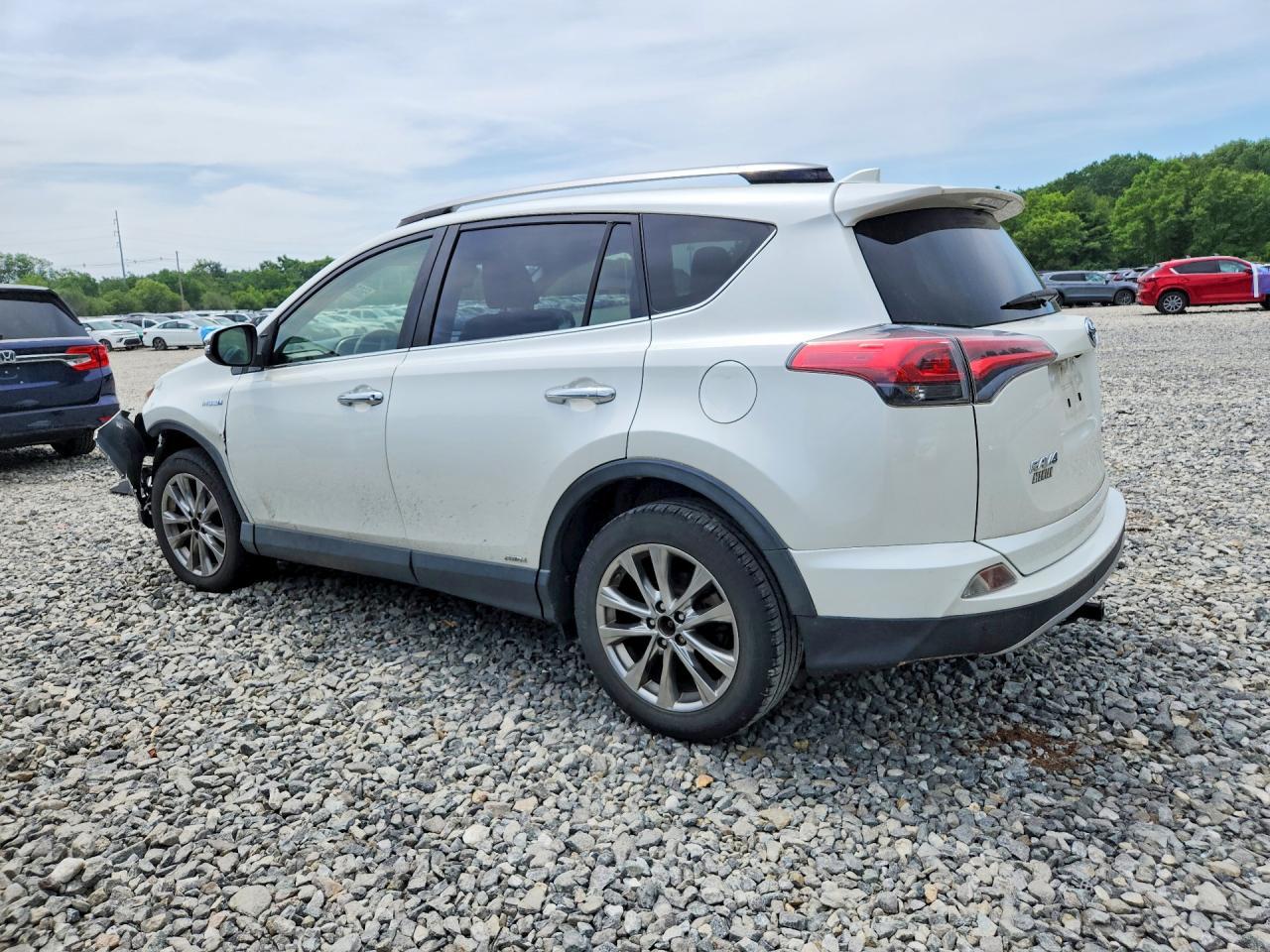 2017 TOYOTA RAV4