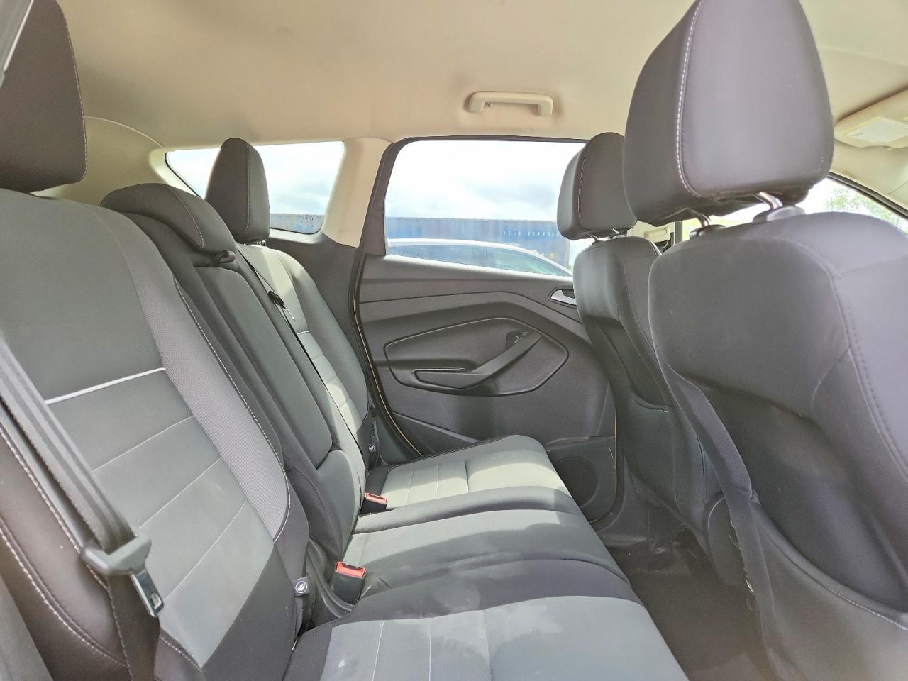 2015 FORD ESCAPE