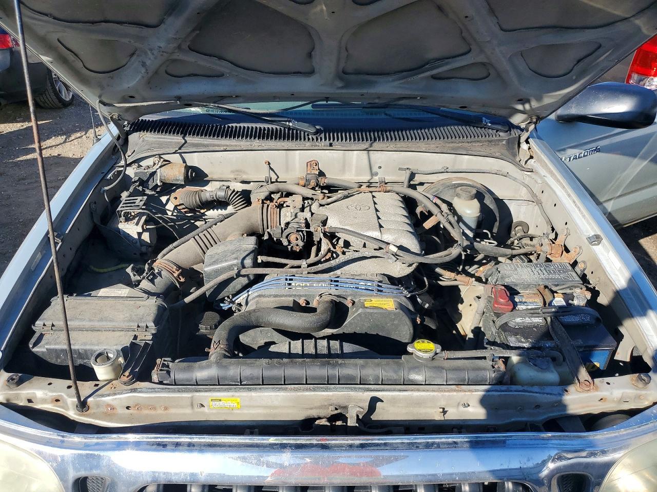 2004 TOYOTA TACOMA