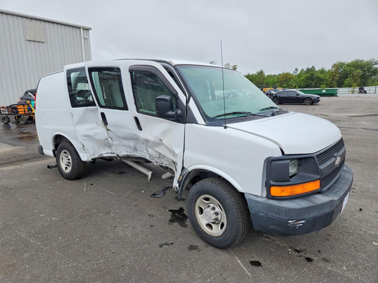 2005 CHEVROLET EXPRESS 2500