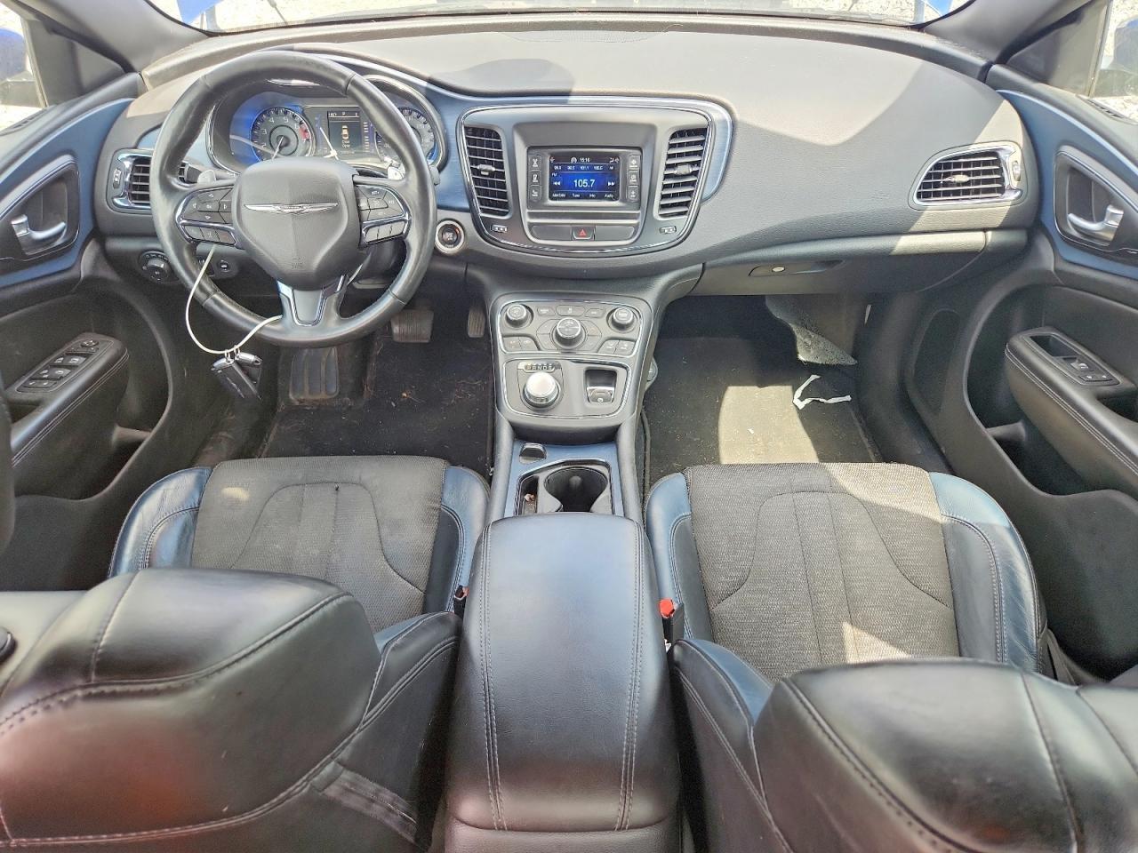2015 CHRYSLER 200