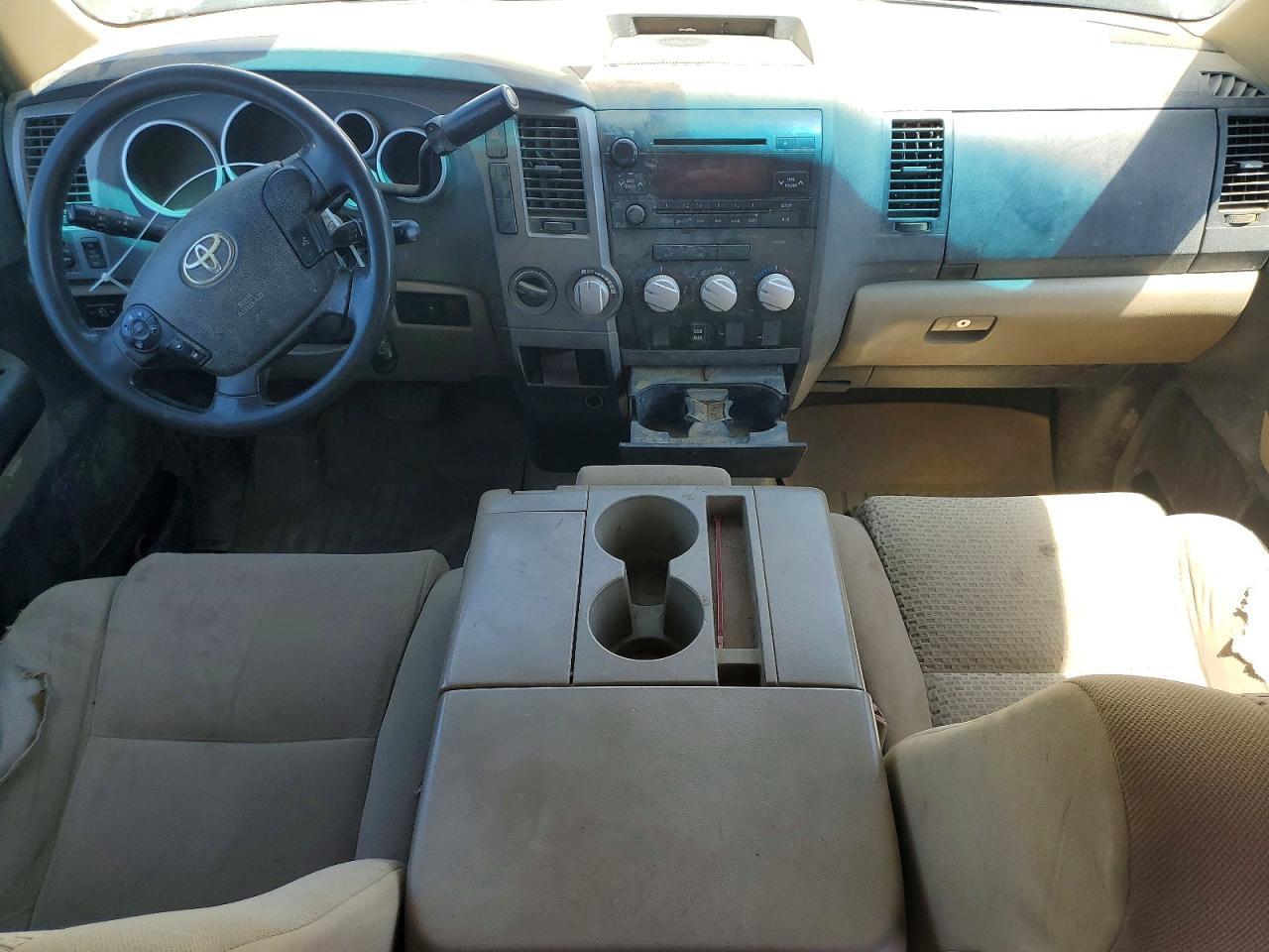2011 TOYOTA TUNDRA