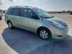 2009 TOYOTA SIENNA