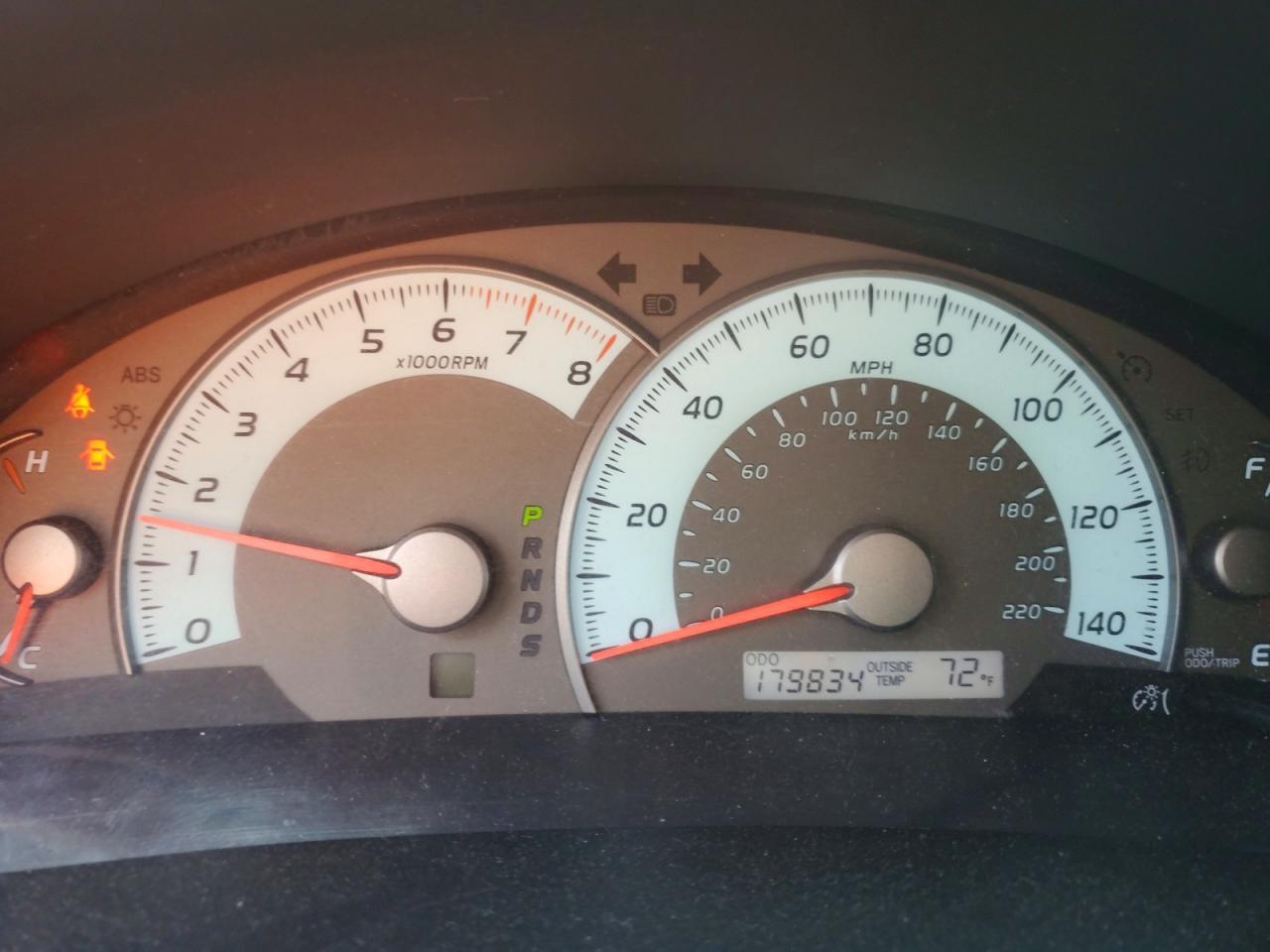 2010 TOYOTA CAMRY