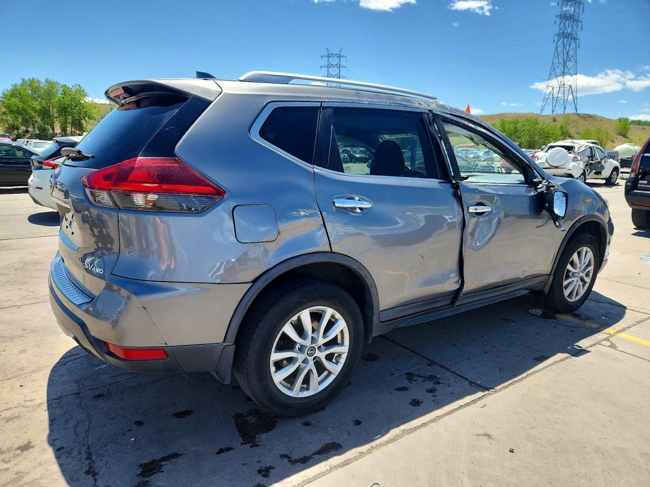 2018 NISSAN ROGUE