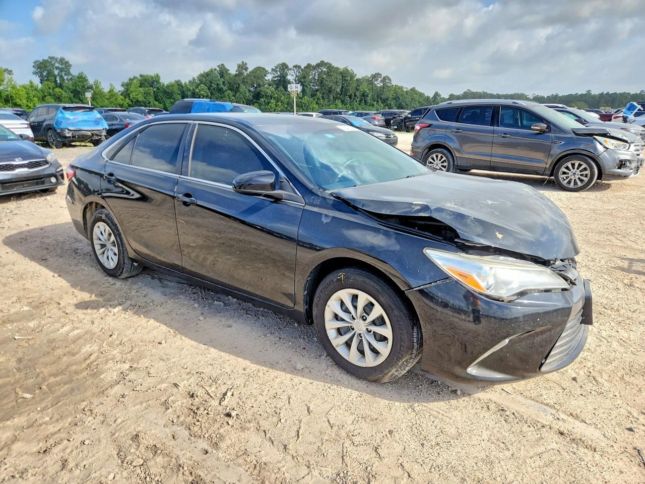 2017 TOYOTA CAMRY