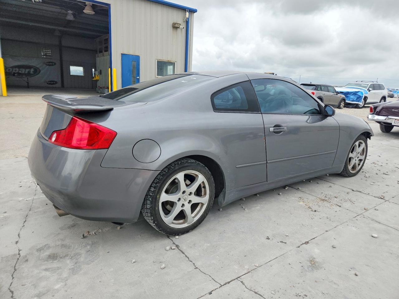 2003 INFINITI G35