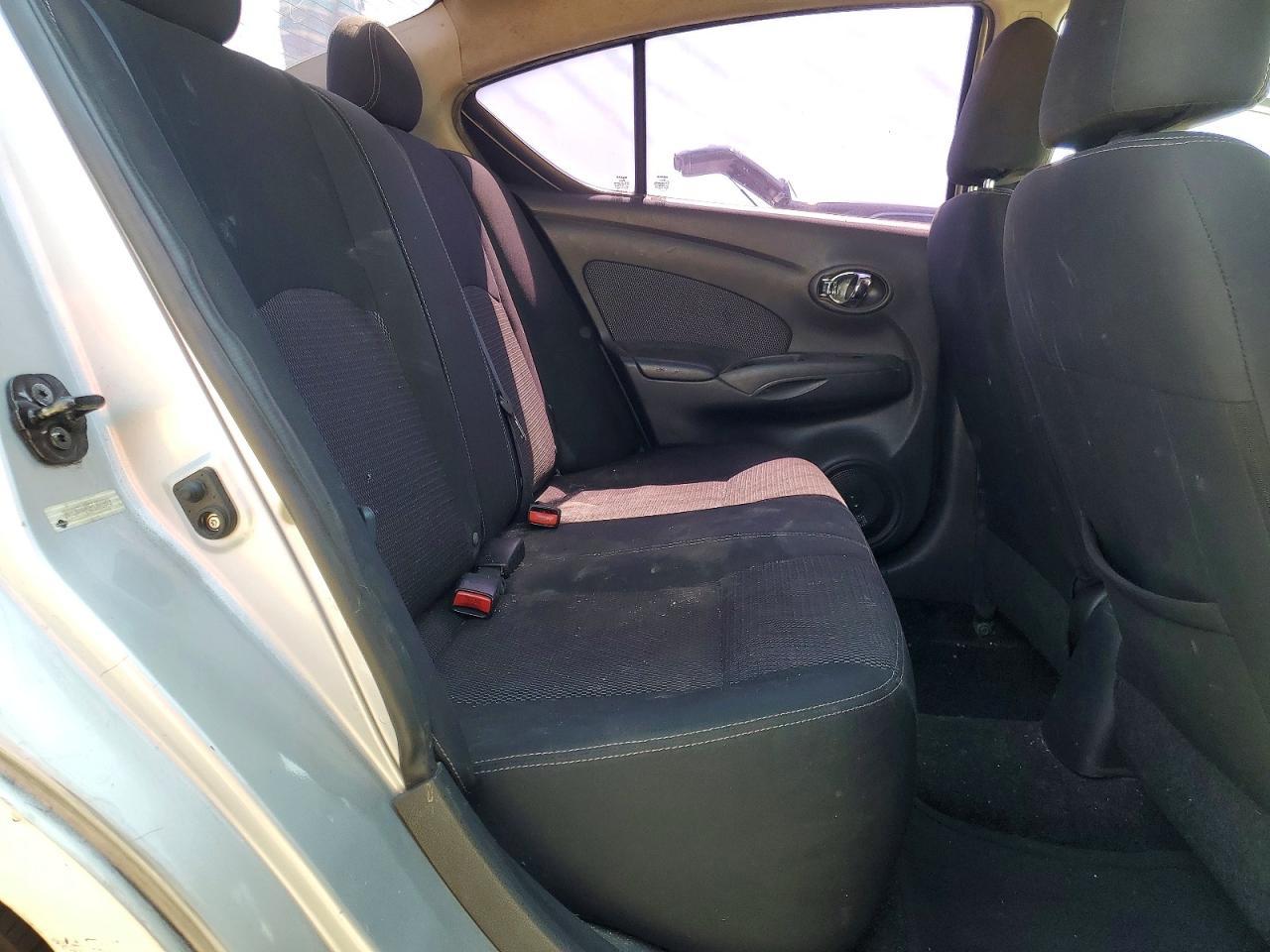 2014 NISSAN VERSA
