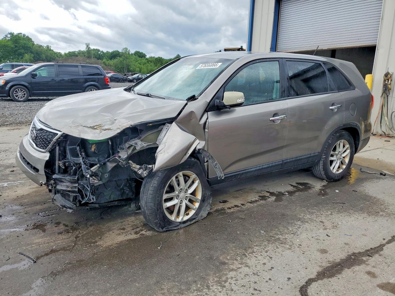 2014 KIA SORENTO