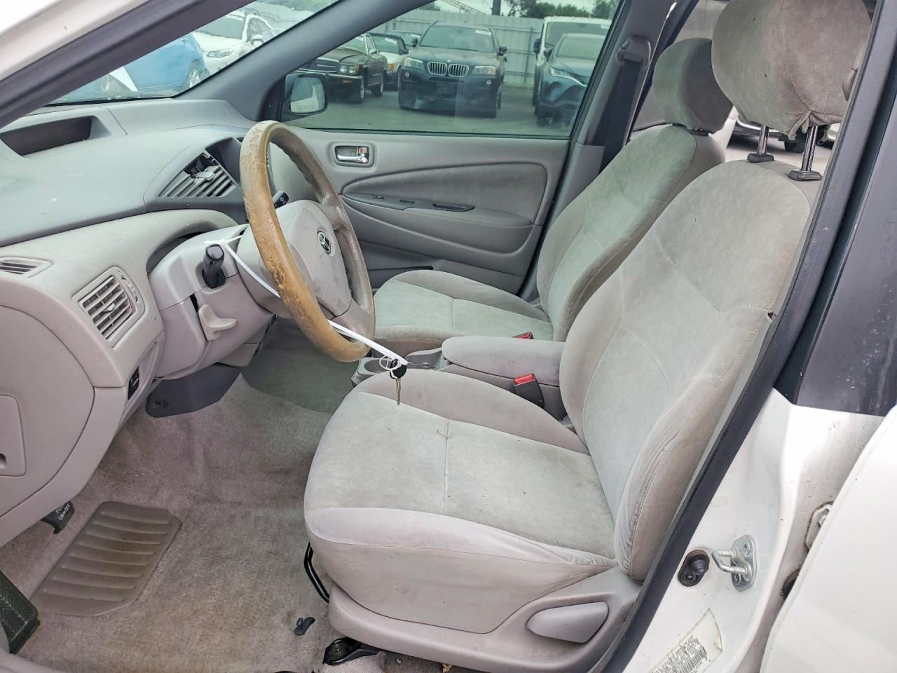 2002 TOYOTA PRIUS