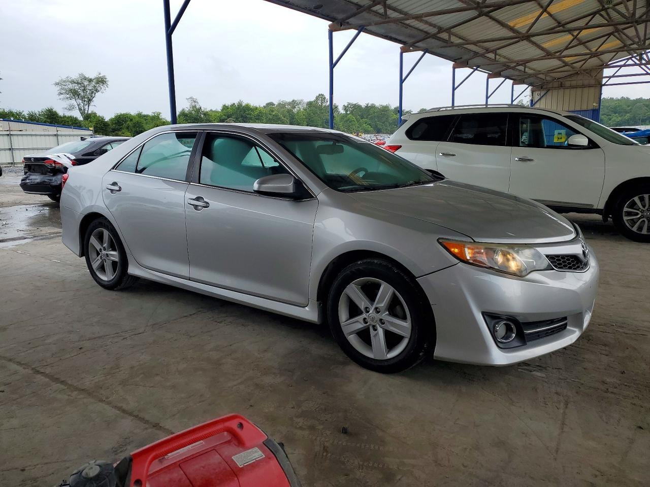 2013 TOYOTA CAMRY