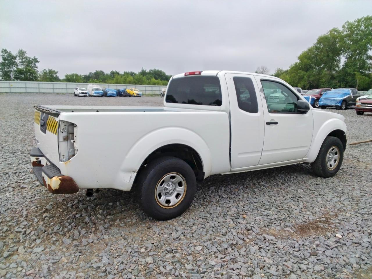2017 NISSAN Frontier