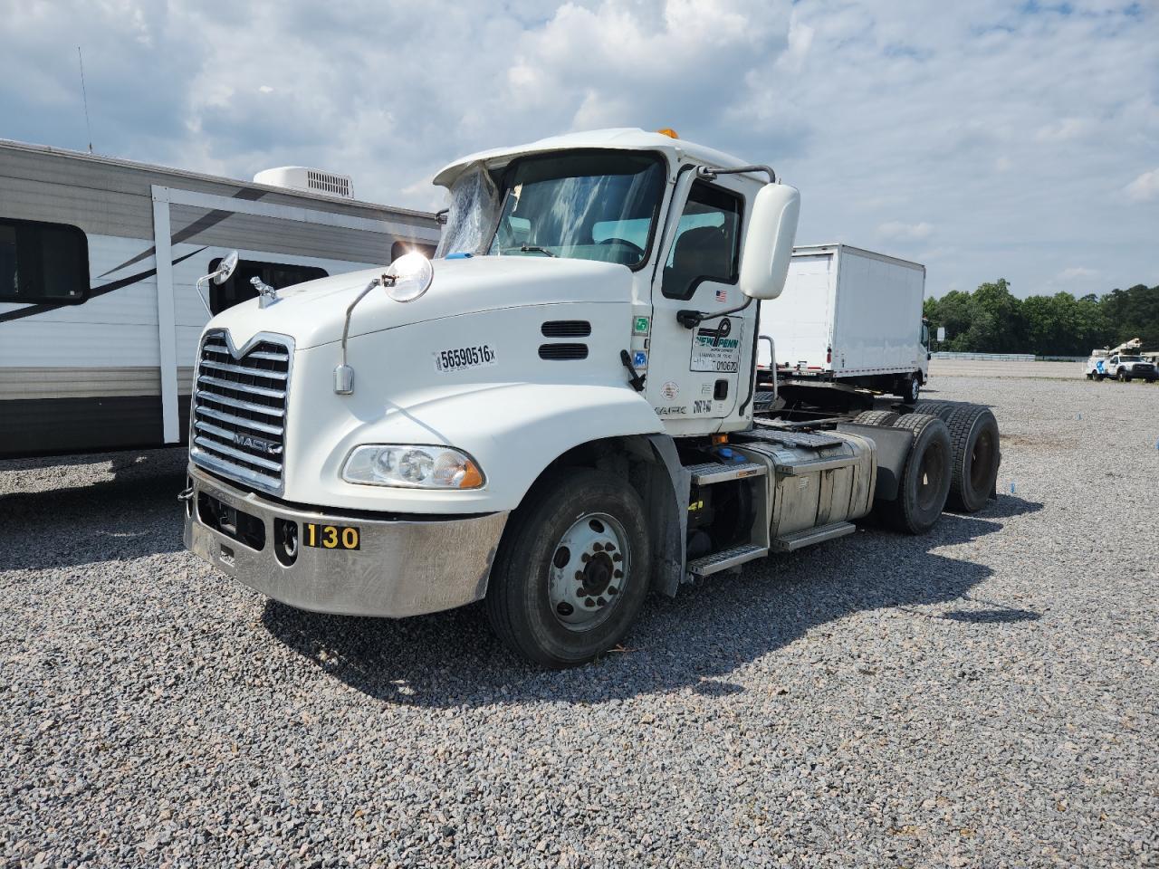 2017 MACK 600 Rd600