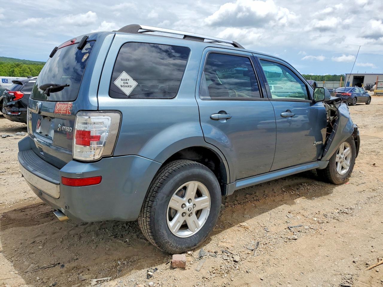 2010 MERCURY Mariner
