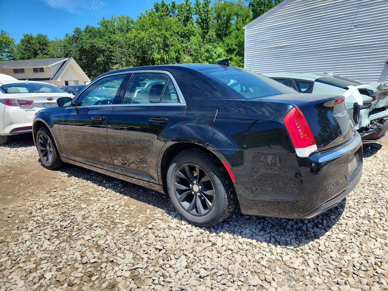 2015 CHRYSLER 300