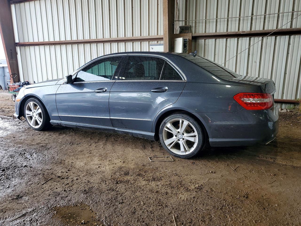 2013 MERCEDES-BENZ E-Class