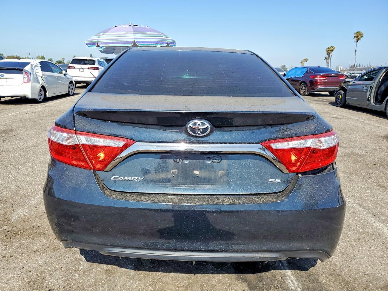 2015 TOYOTA CAMRY