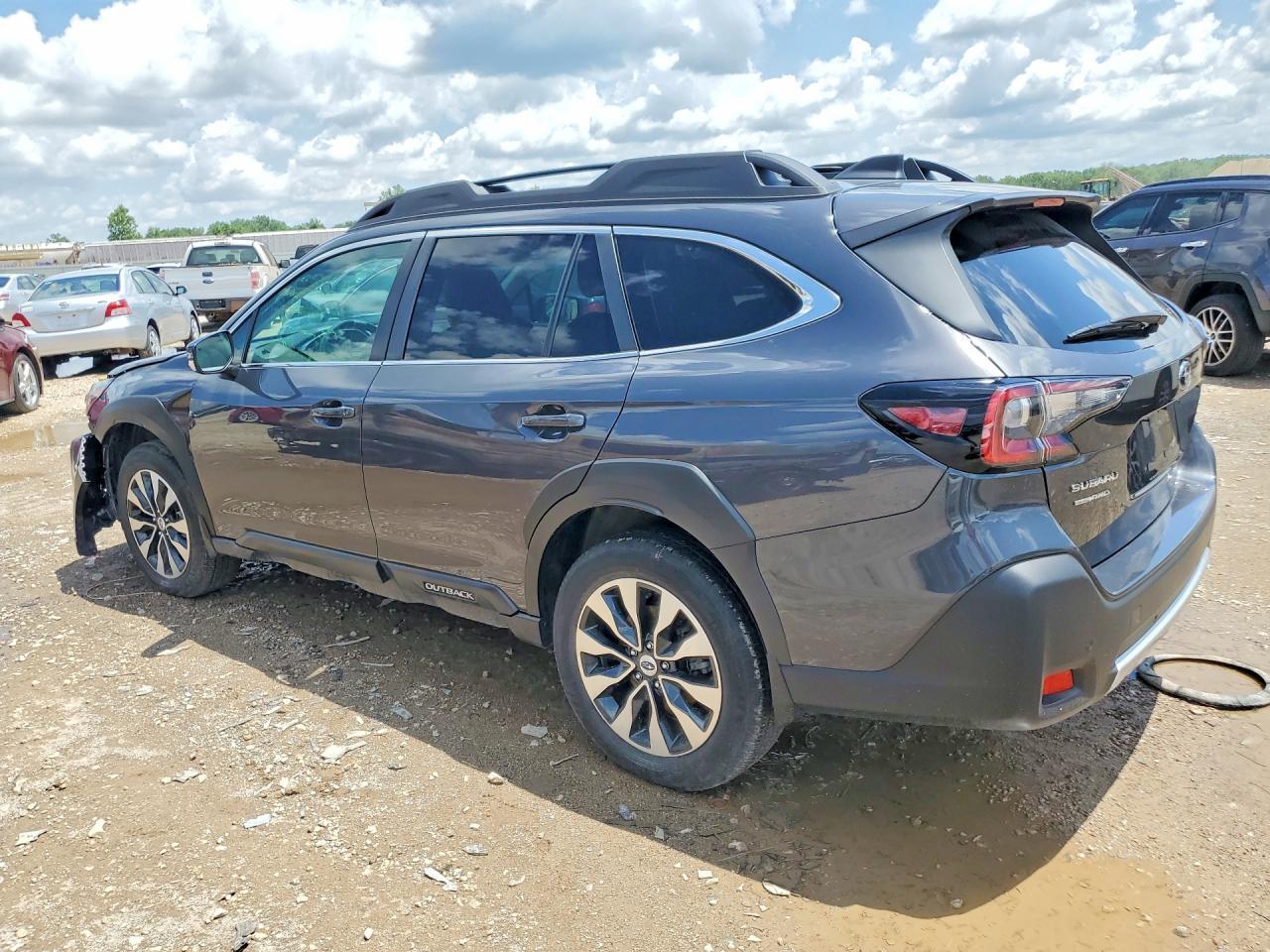 2023 SUBARU Outback