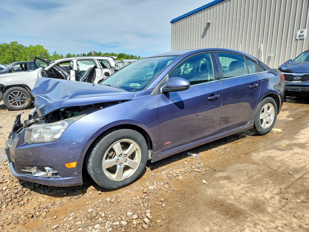 2014 CHEVROLET CRUZE