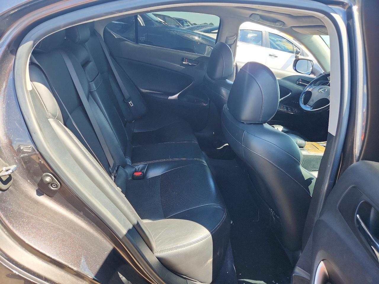 2009 LEXUS IS 250