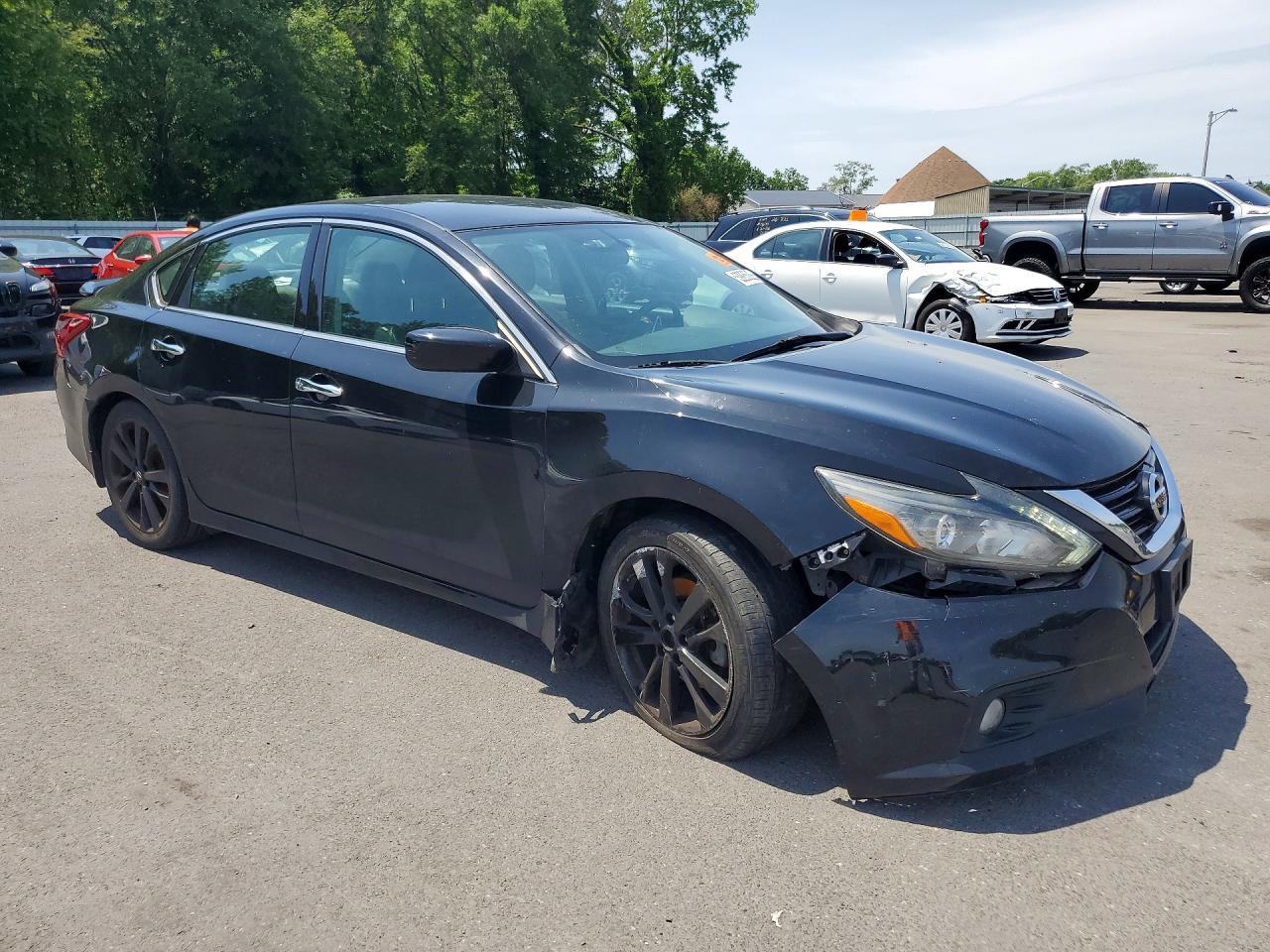 2017 NISSAN ALTIMA