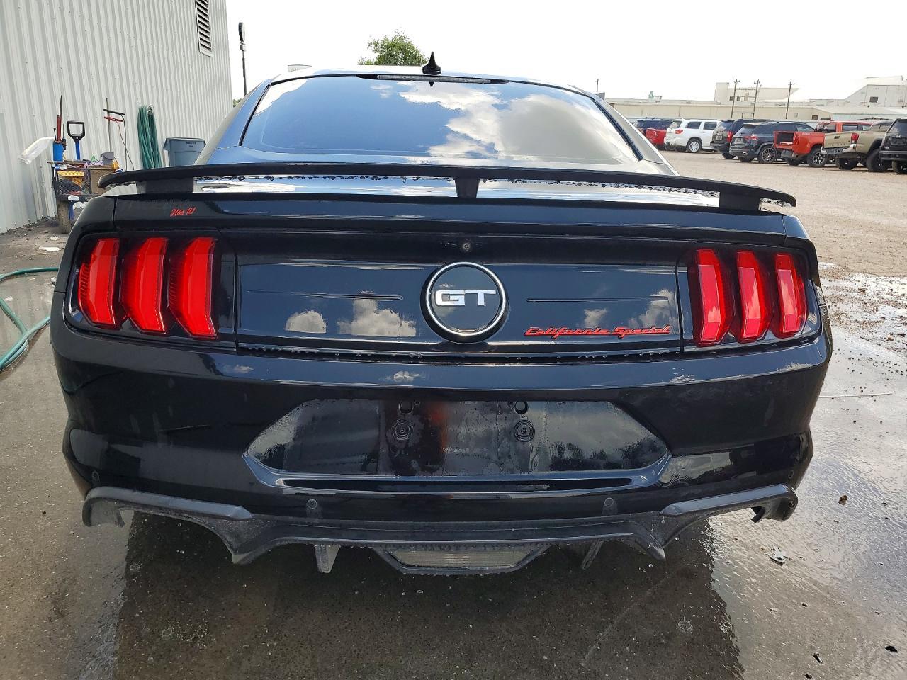 2020 FORD MUSTANG
