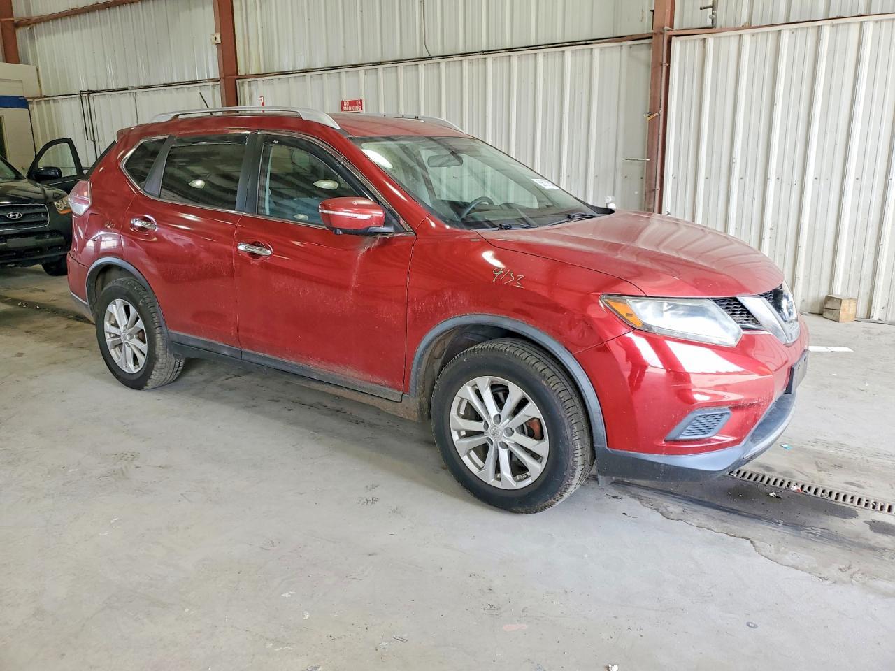 2015 NISSAN ROGUE