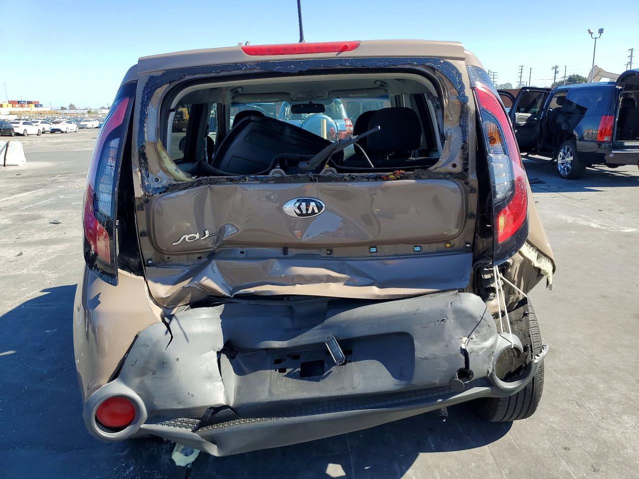2015 KIA SOUL
