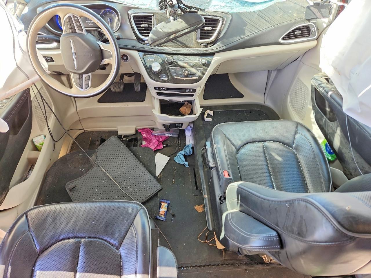 2019 CHRYSLER Pacifica