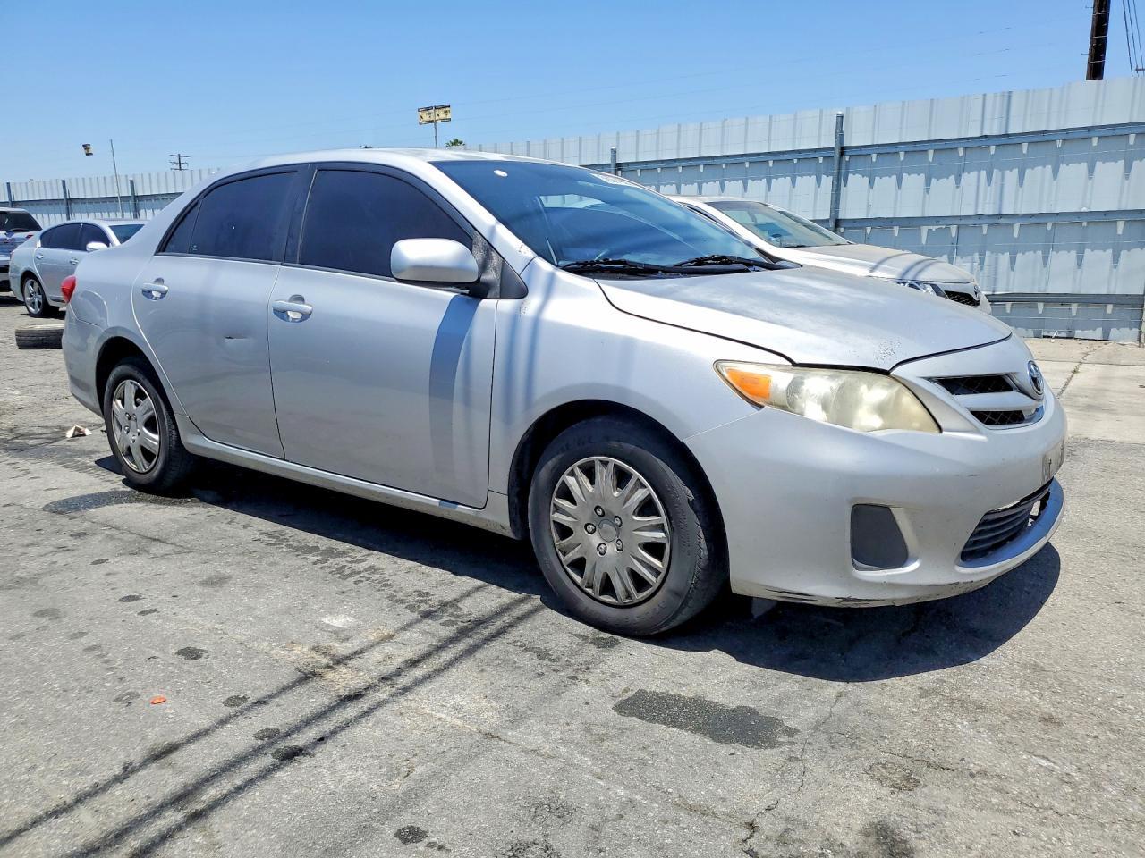 2011 TOYOTA COROLLA