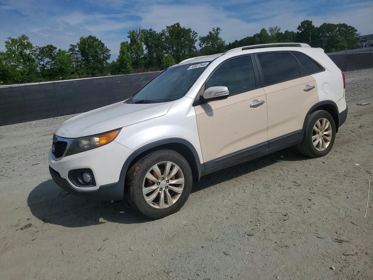 2011 KIA SORENTO