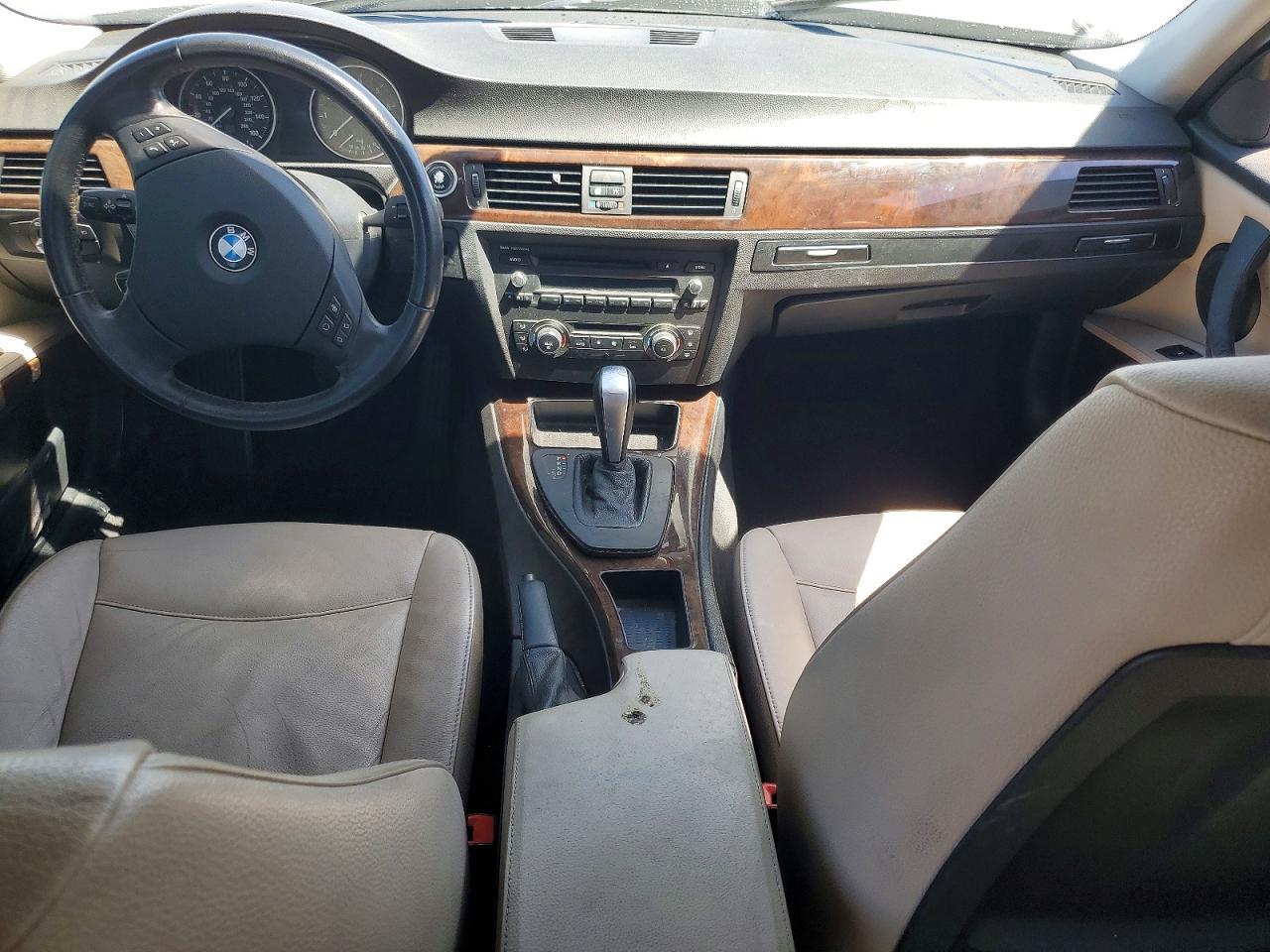 2011 BMW 3 SERIES