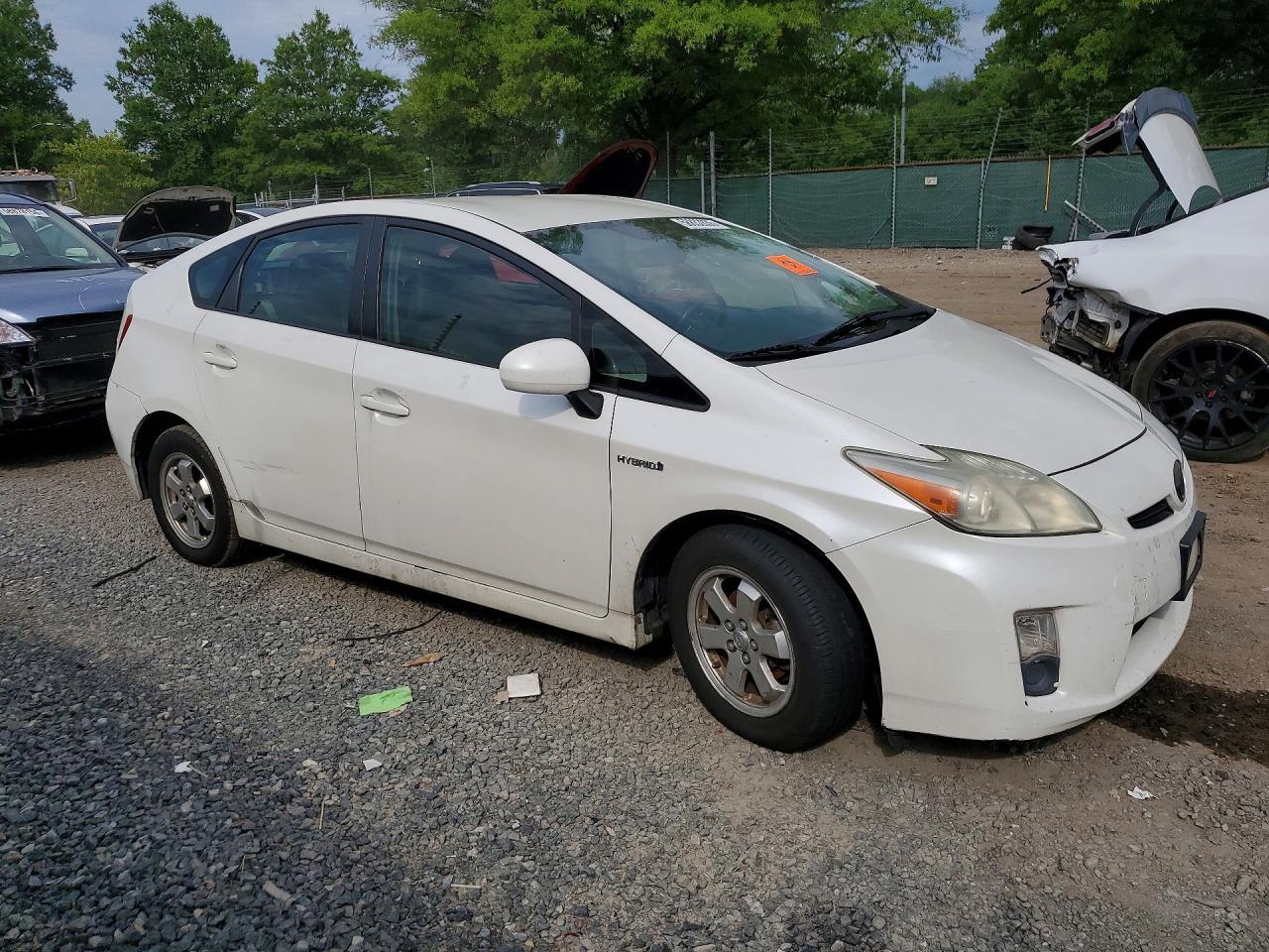 2011 TOYOTA PRIUS