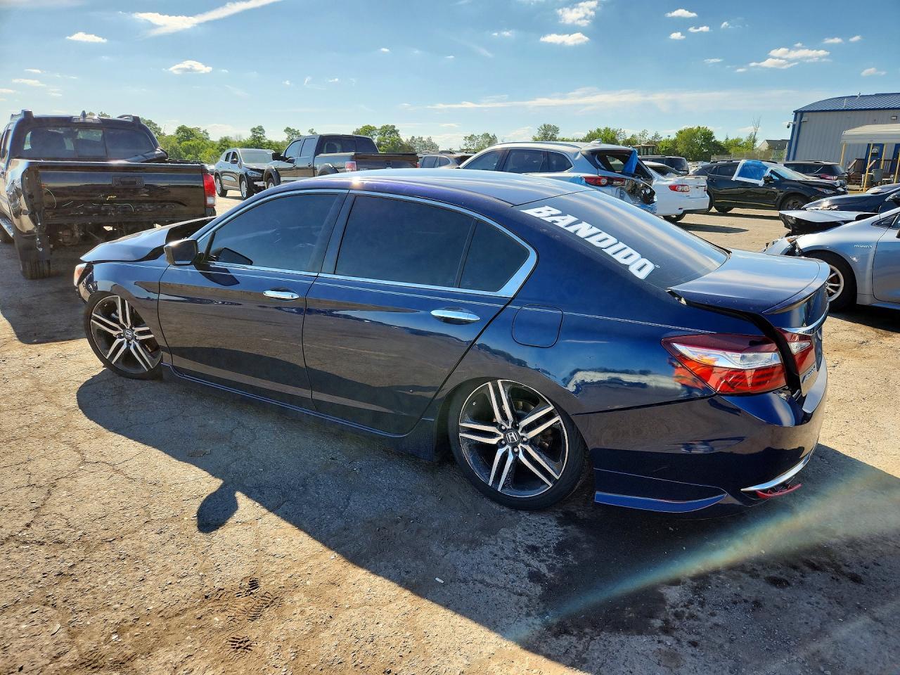 2017 HONDA ACCORD