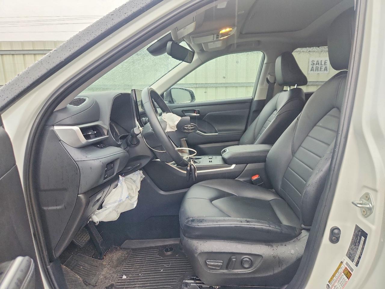 2024 TOYOTA HIGHLANDER