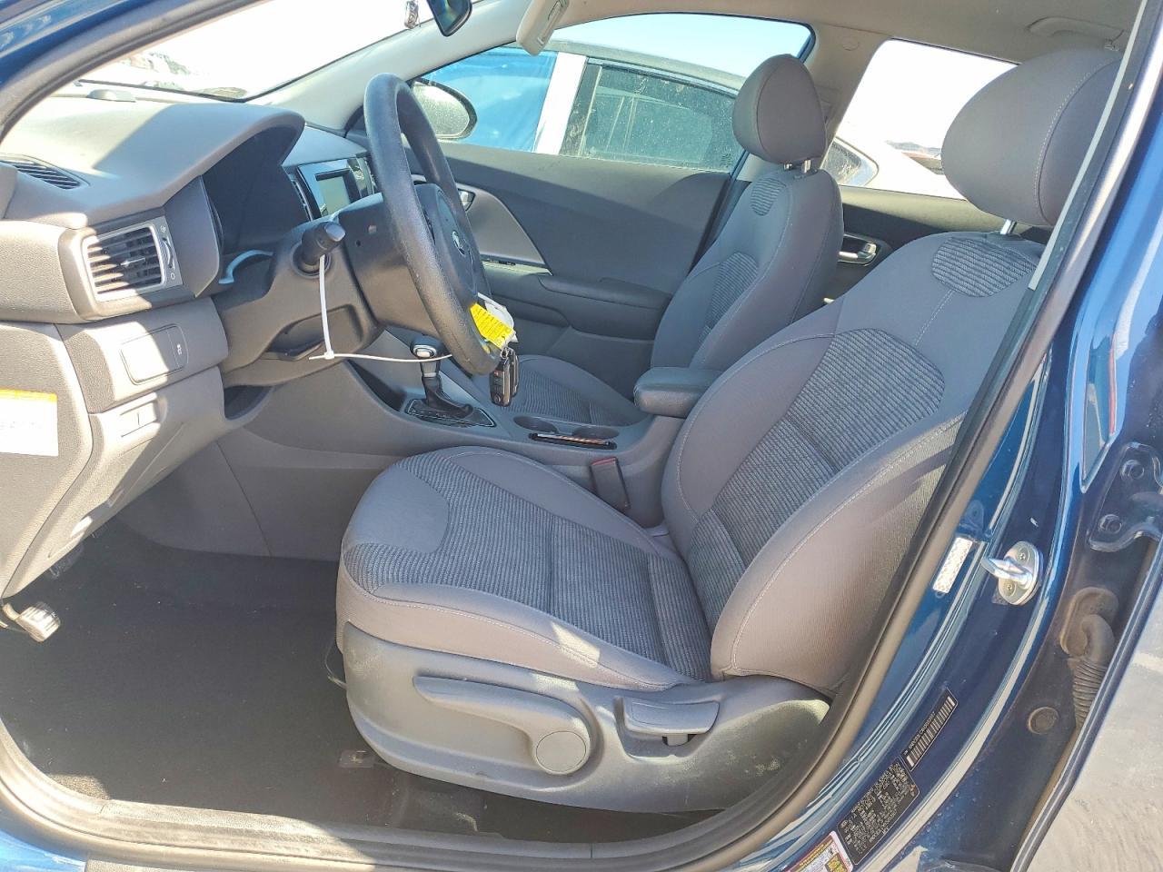 2017 KIA Niro