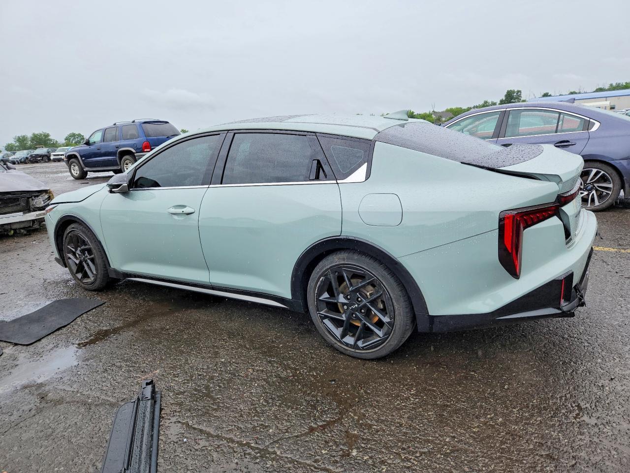 2025 KIA K4