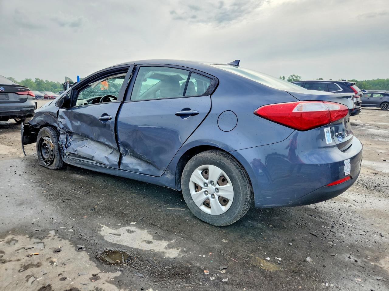 2015 KIA FORTE