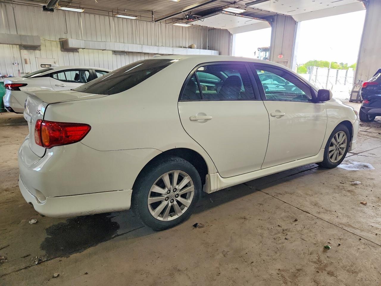 2010 TOYOTA COROLLA