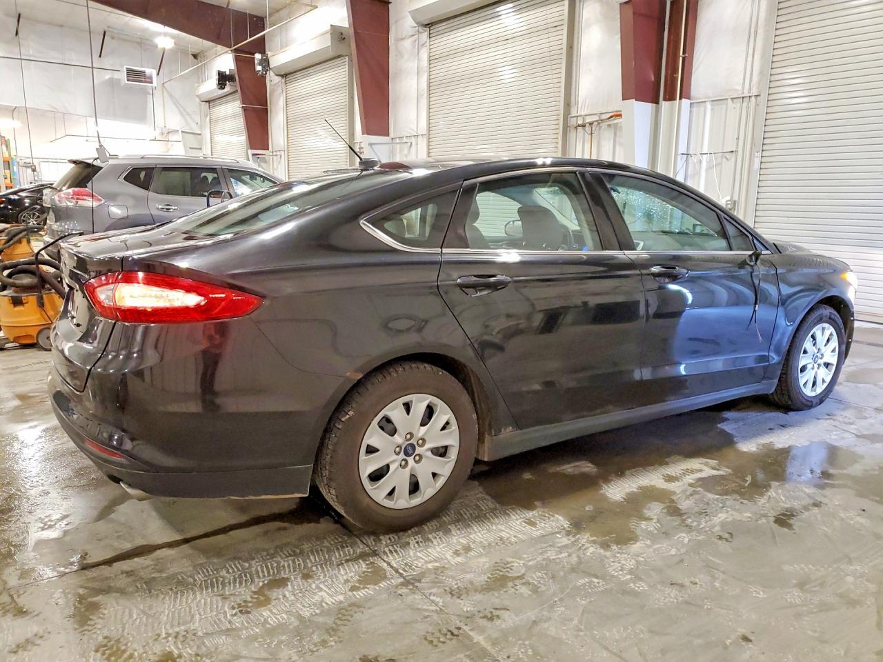 2013 FORD FUSION