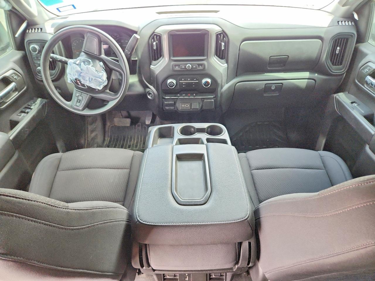 2024 GMC Sierra