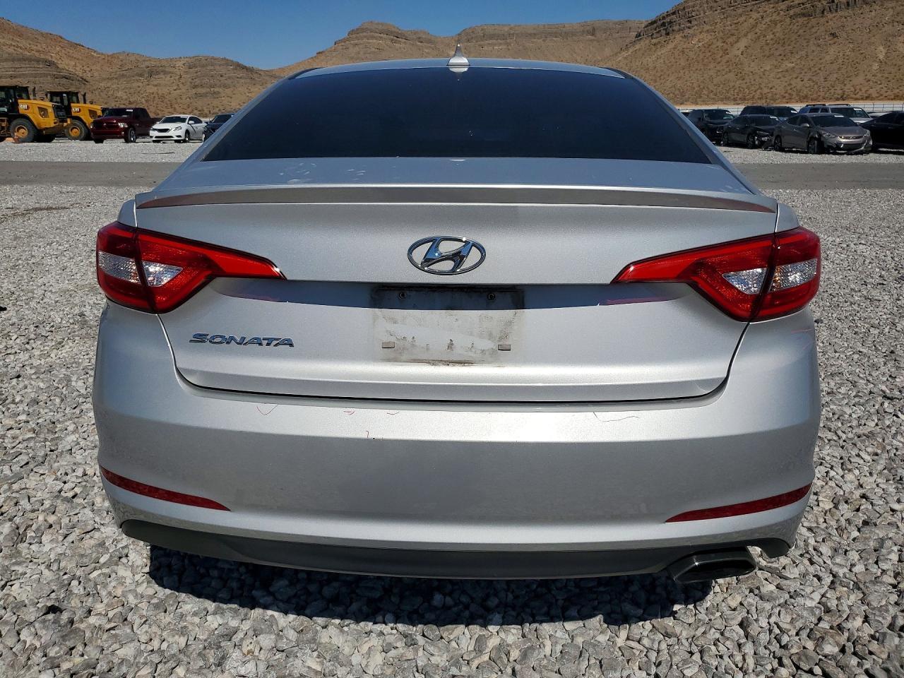 2015 HYUNDAI SONATA