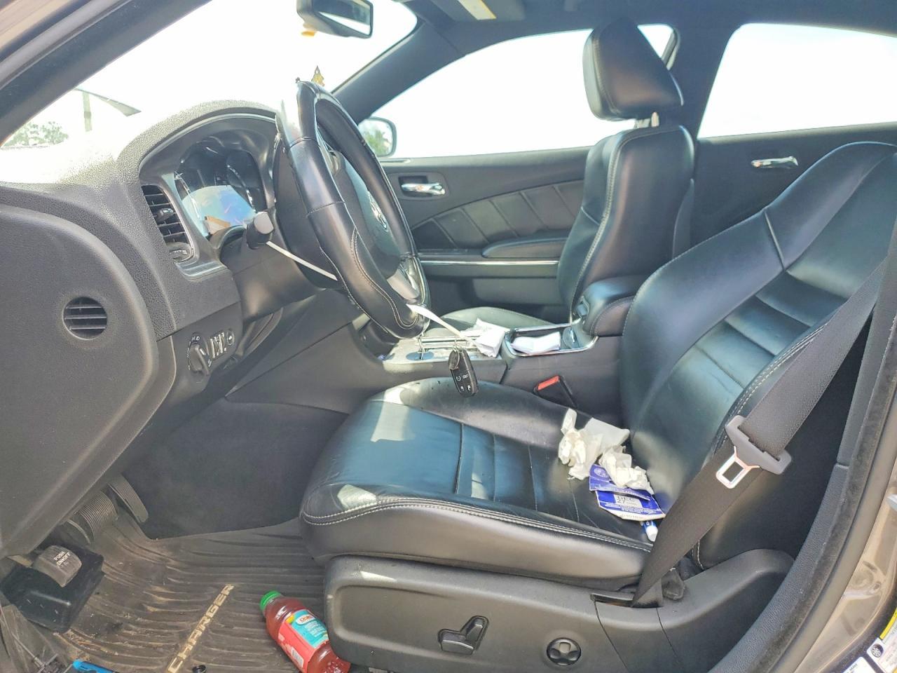 2013 DODGE CHARGER