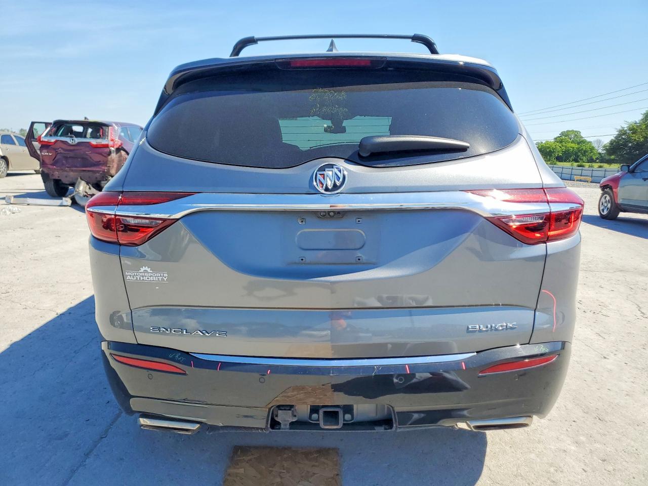 2018 BUICK ENCLAVE AVENIR