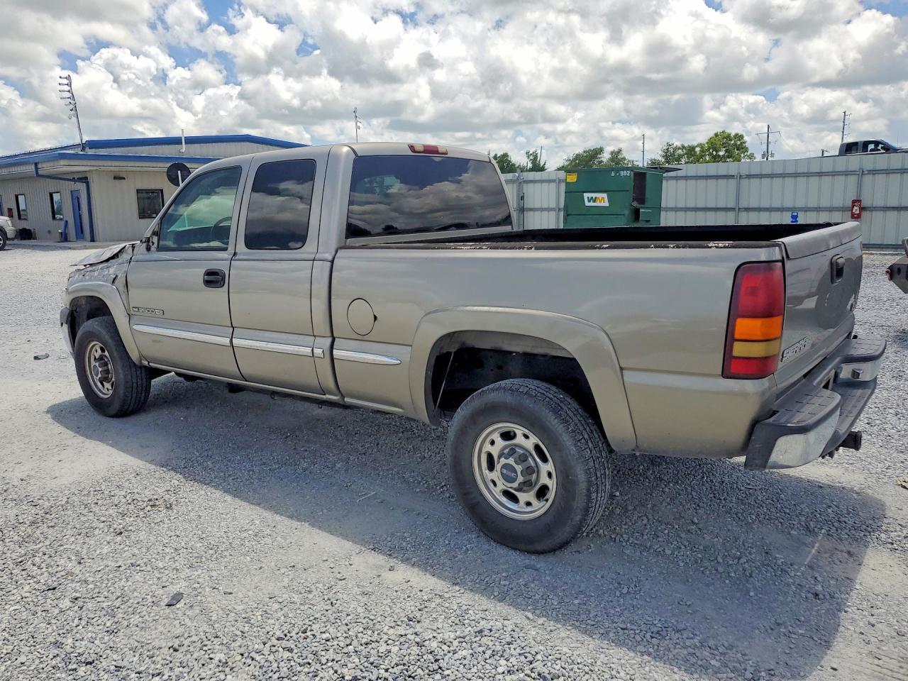 2002 GMC Sierra