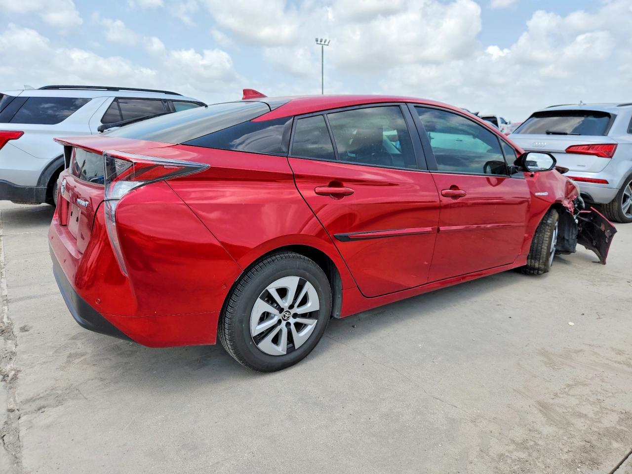 2017 TOYOTA PRIUS