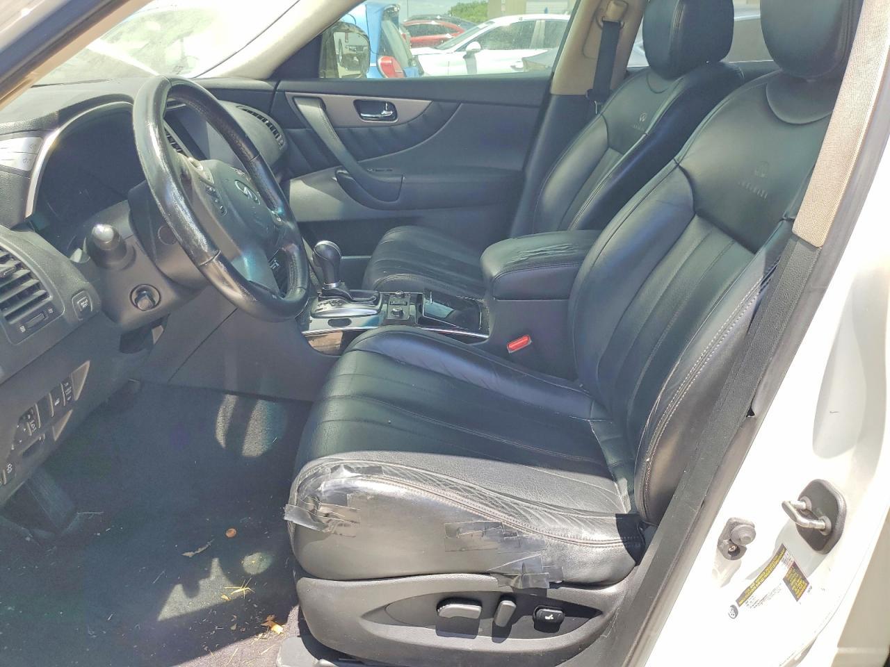 2013 INFINITI FX37