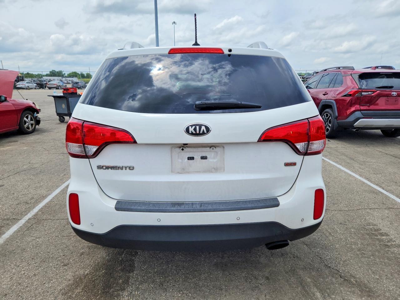 2014 KIA SORENTO